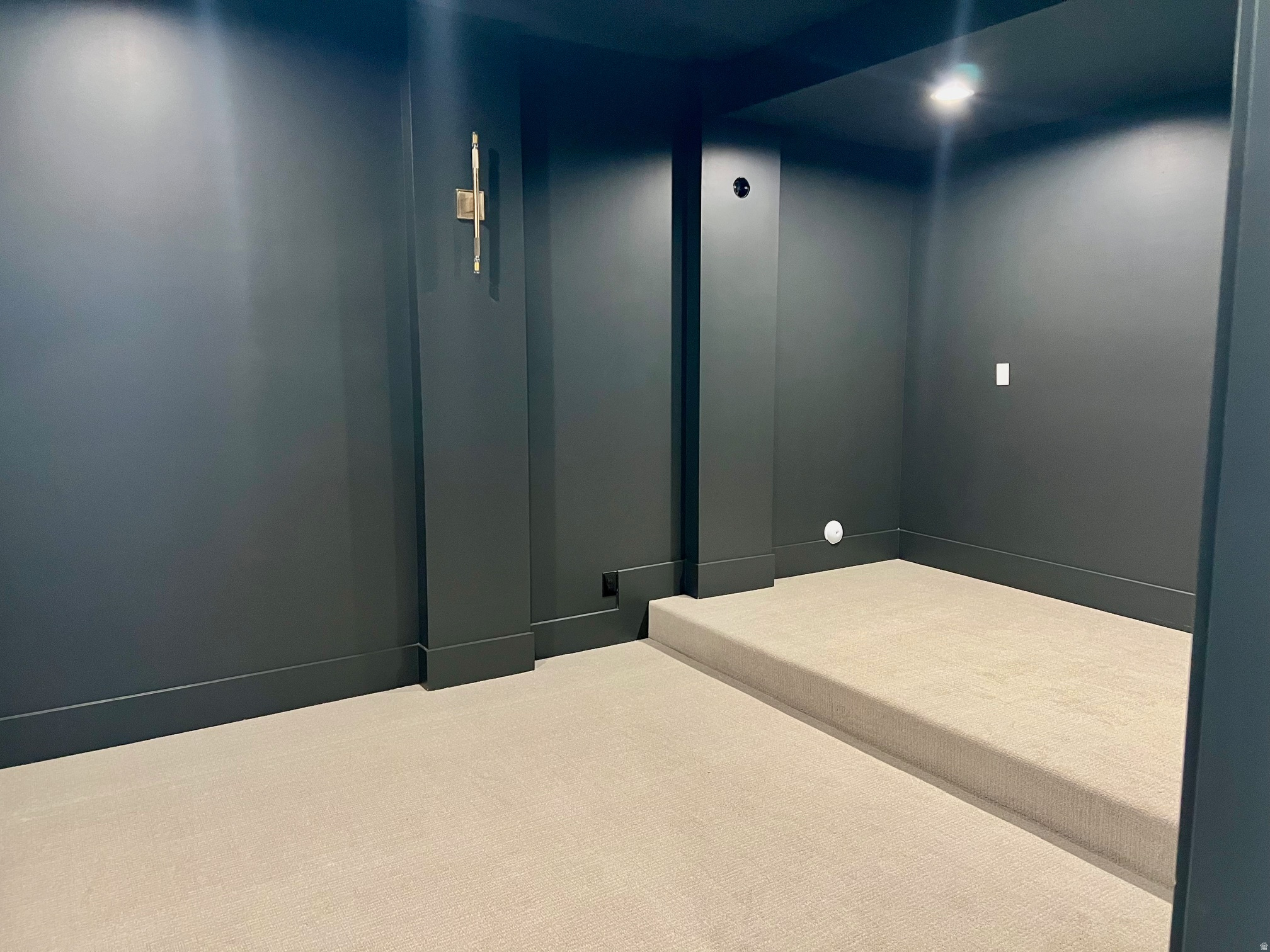 DAYBREAK - Residential