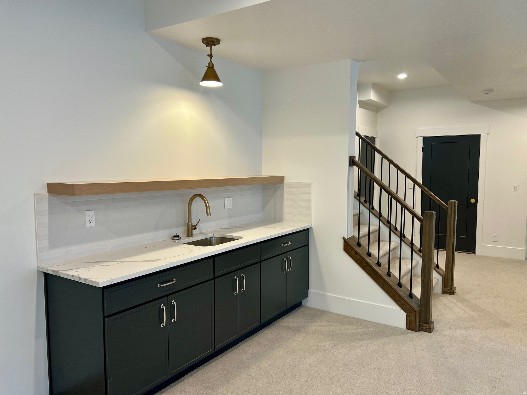 DAYBREAK - Residential