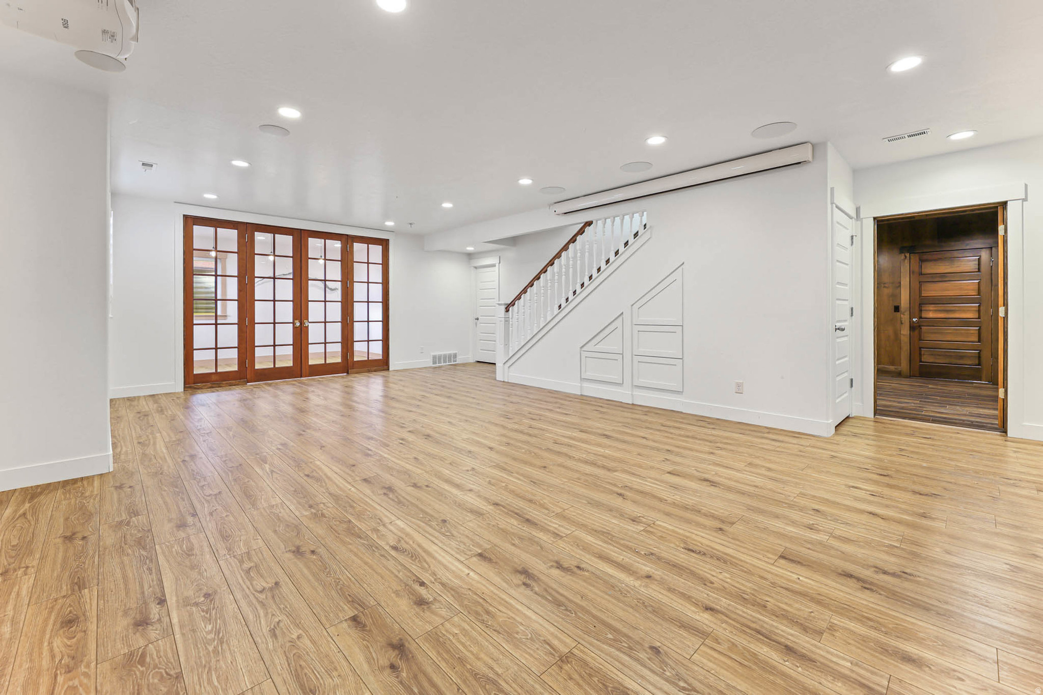 VALLEY VIEW - Residential