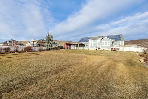Tiny photo for 2098 E ELKHORN RD, Eagle Mountain, UT 84005 (MLS # 2126380)