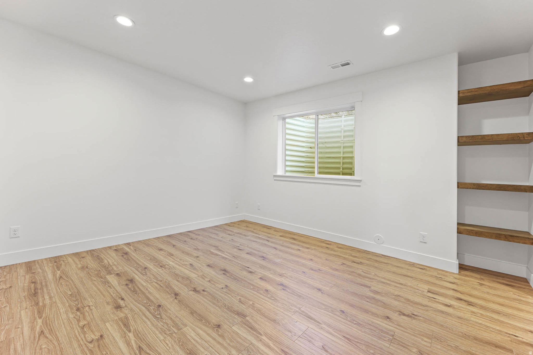 VALLEY VIEW - Residential