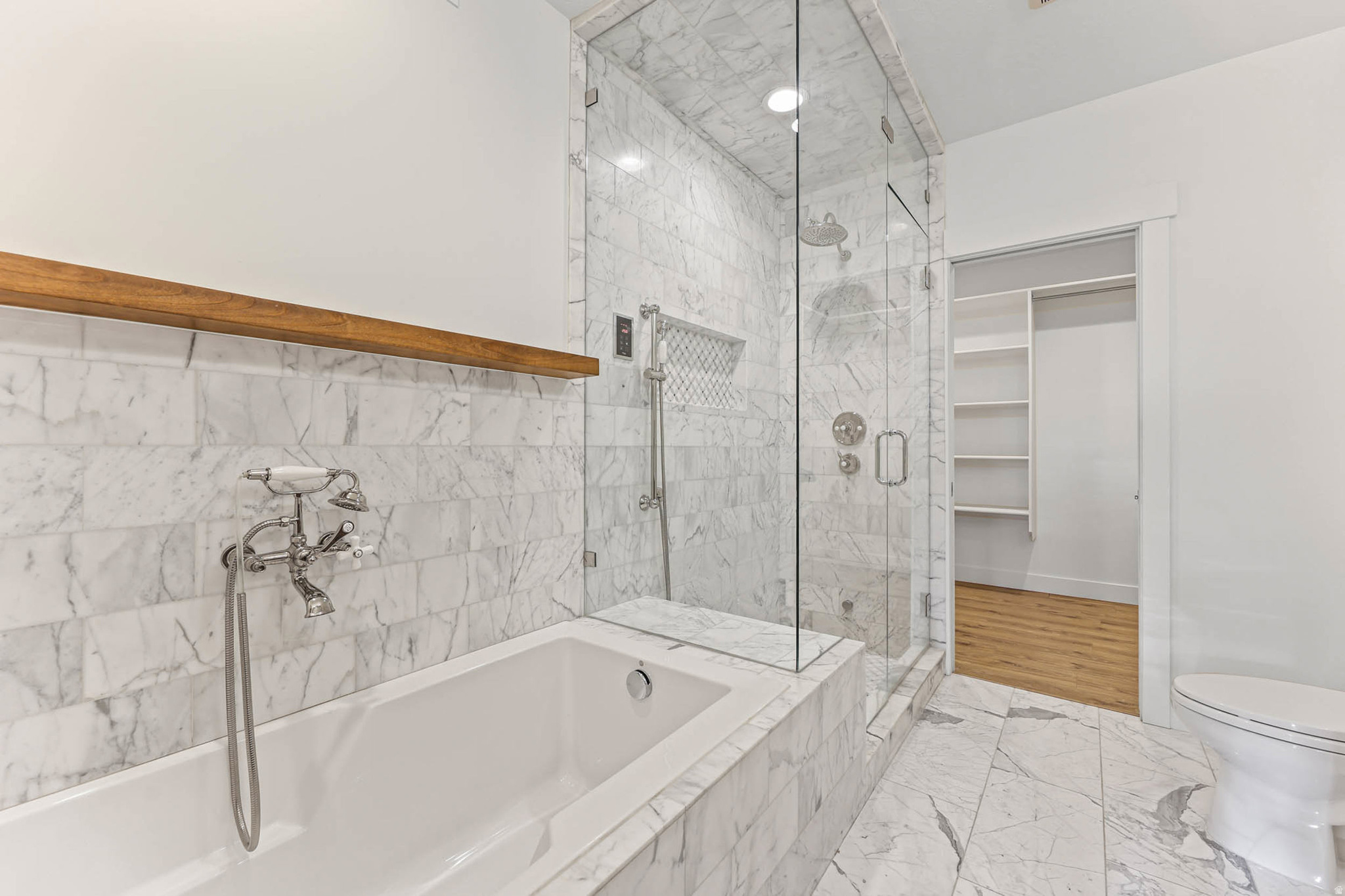 VALLEY VIEW - Residential