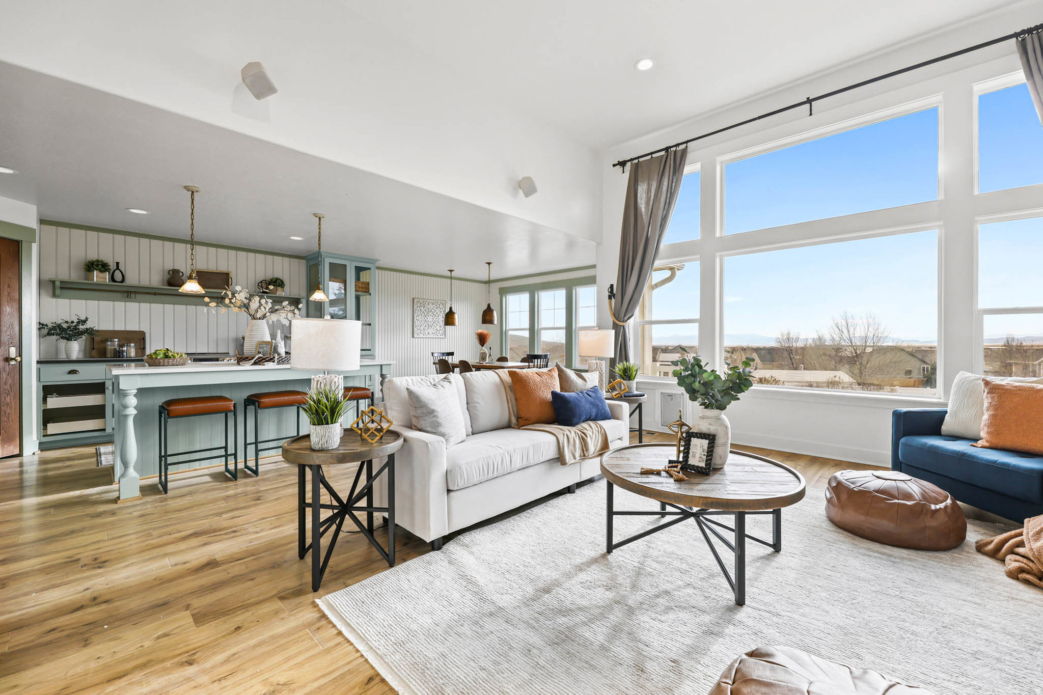 VALLEY VIEW - Residential