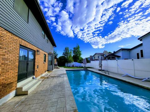 Tiny photo for 5549 S APPLE VALE DR, Murray, UT 84123 (MLS # 2136170)