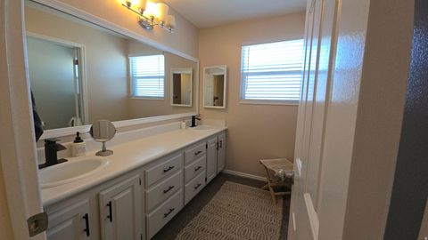 Tiny photo for 5549 S APPLE VALE DR, Murray, UT 84123 (MLS # 2136170)