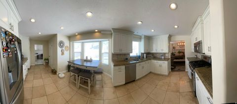 Tiny photo for 5549 S APPLE VALE DR, Murray, UT 84123 (MLS # 2136170)