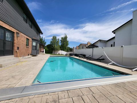 Tiny photo for 5549 S APPLE VALE DR, Murray, UT 84123 (MLS # 2136170)