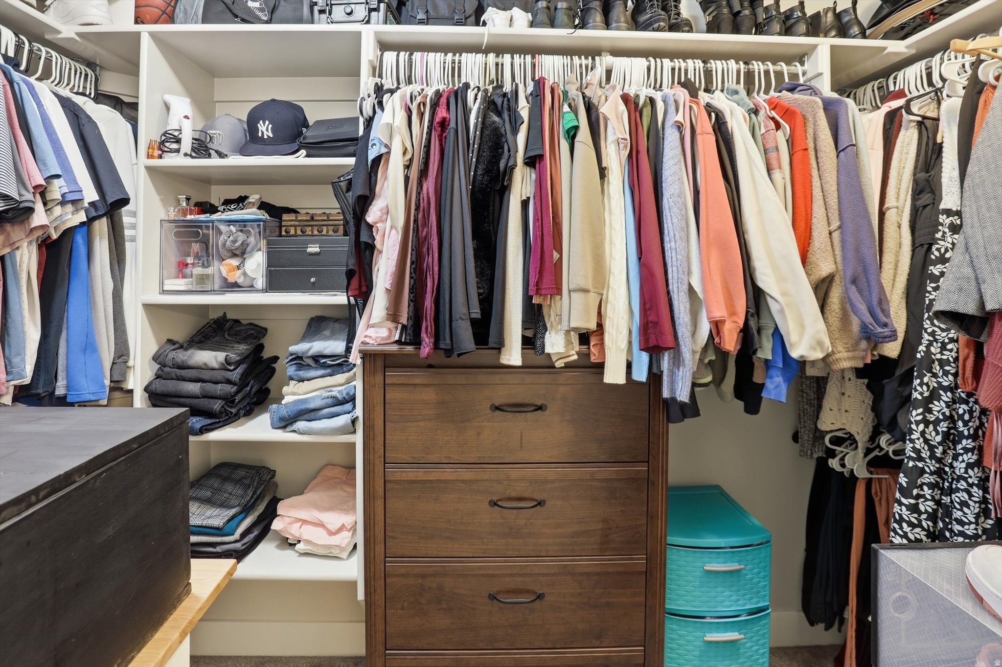 THE TOWERS - Residential