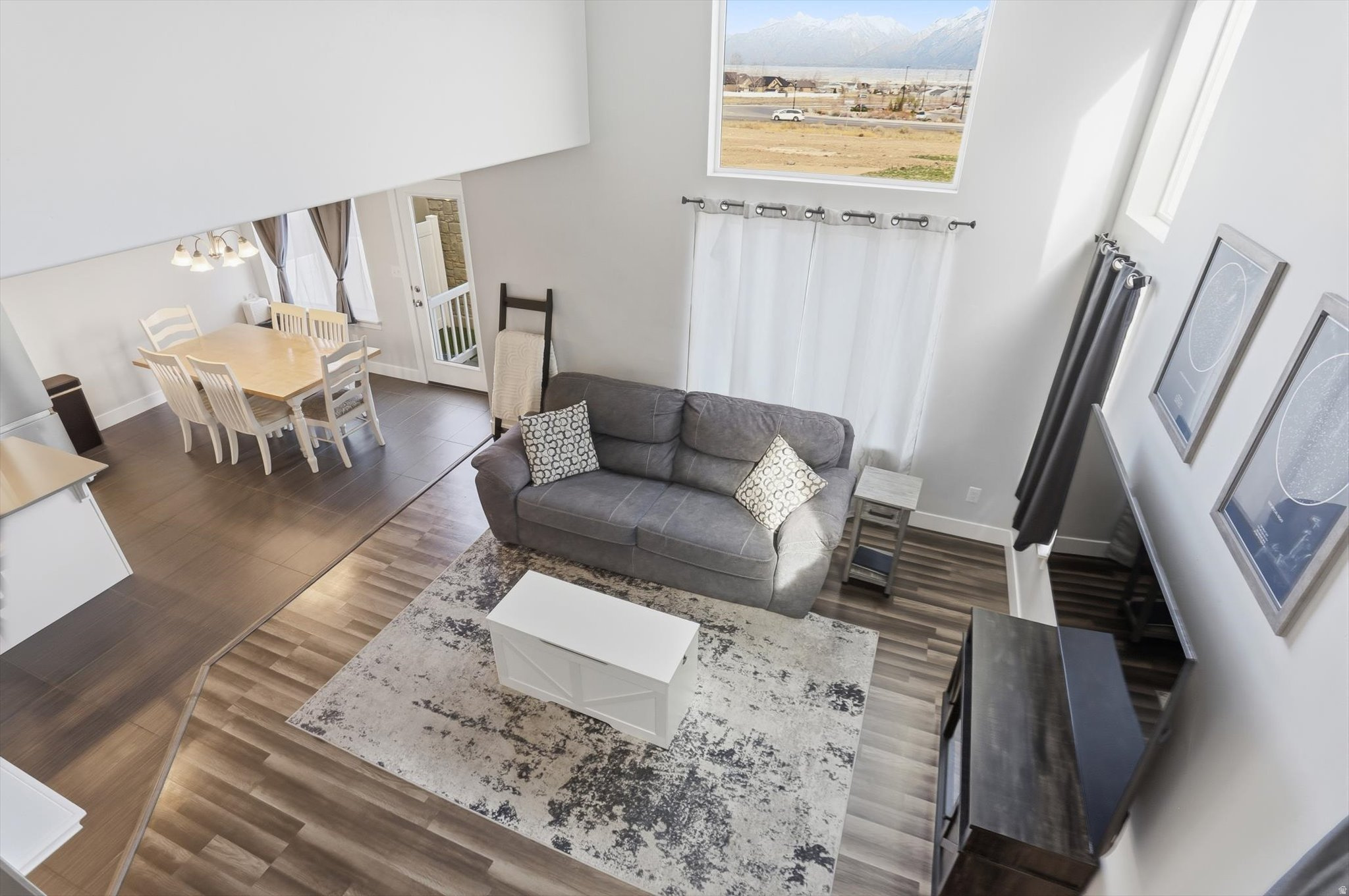 THE TOWERS - Residential