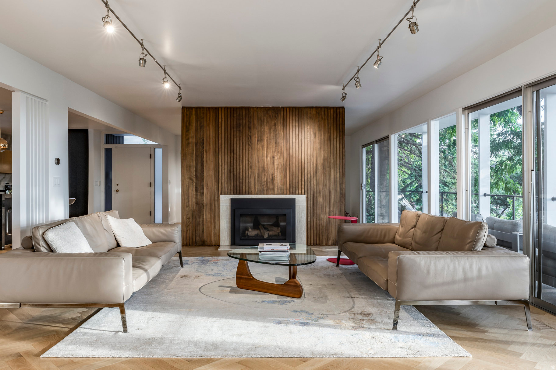 ST MARY HILLS - Residential