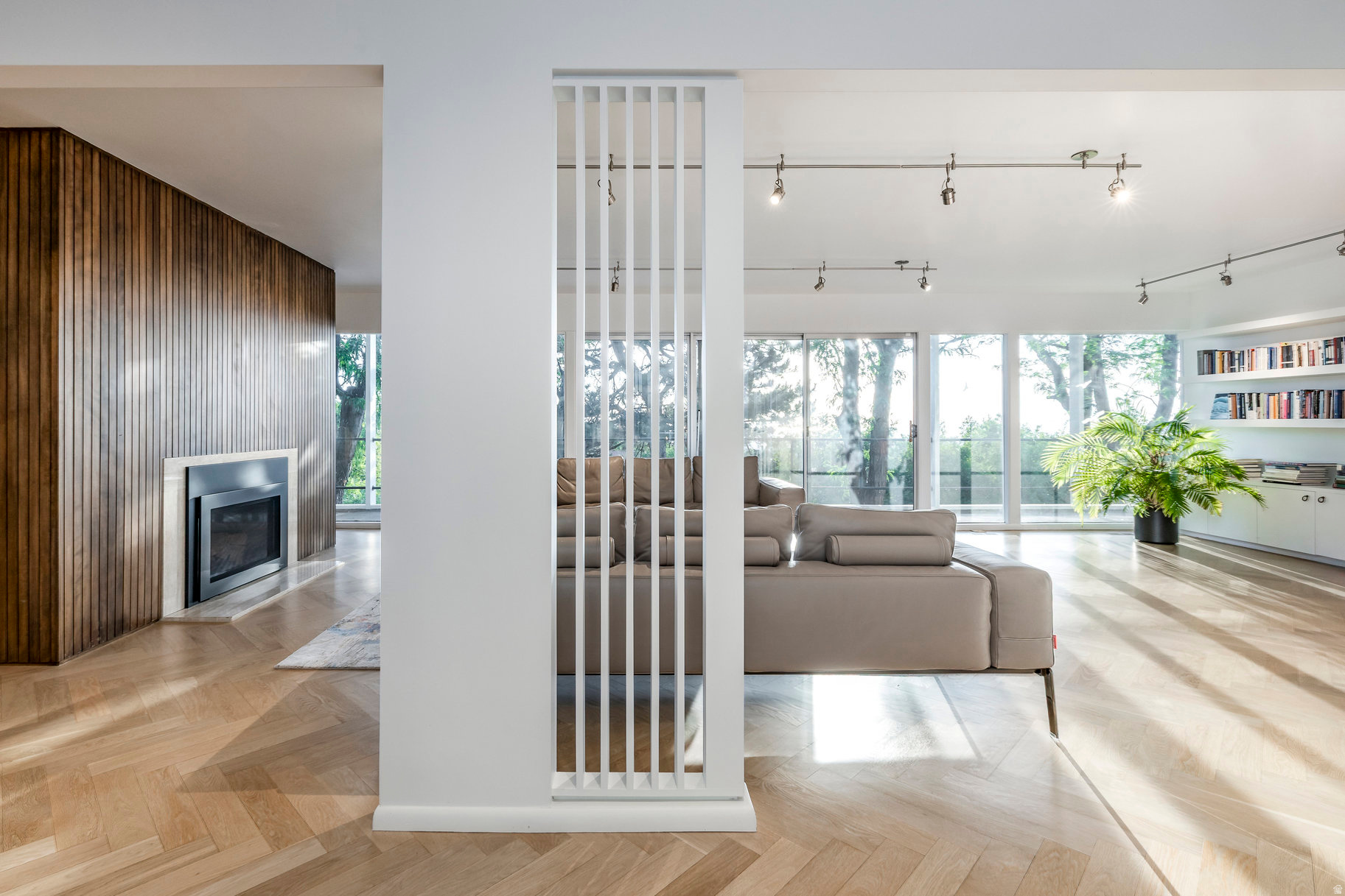 ST MARY HILLS - Residential