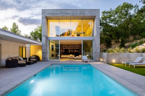 Photo of 1497 S DEVONSHIRE DR, Salt Lake City, UT 84108 (MLS # 2102993)