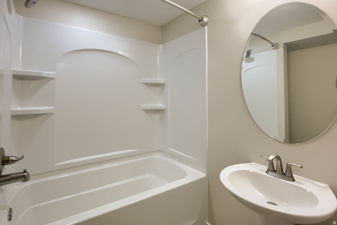 CRANEFIELD ESTATES - Residential