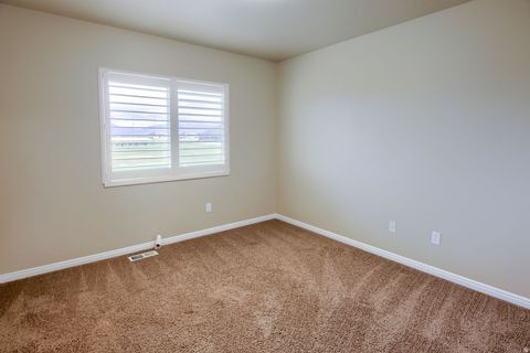 Tiny photo for 2444 N HOODED CRANE CIR #11, Clinton, UT 84015 (MLS # 2123642)