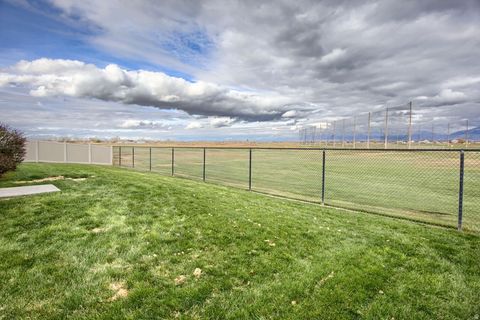 Tiny photo for 2444 N HOODED CRANE CIR #11, Clinton, UT 84015 (MLS # 2123642)