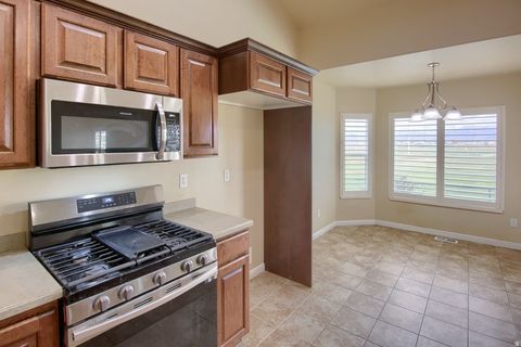 Tiny photo for 2444 N HOODED CRANE CIR #11, Clinton, UT 84015 (MLS # 2123642)