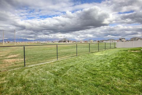 Tiny photo for 2444 N HOODED CRANE CIR #11, Clinton, UT 84015 (MLS # 2123642)
