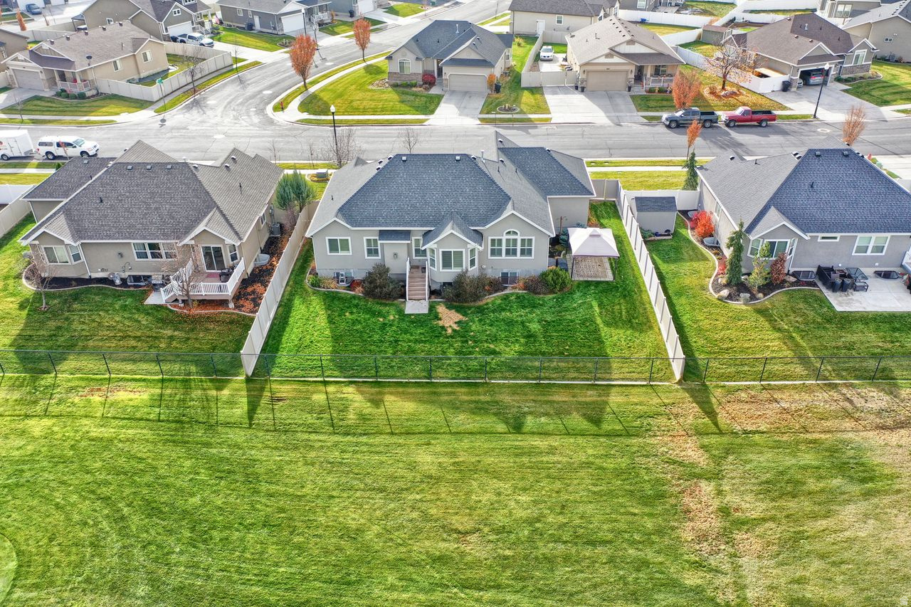 CRANEFIELD ESTATES - Residential