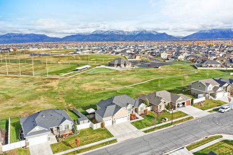Tiny photo for 2444 N HOODED CRANE CIR #11, Clinton, UT 84015 (MLS # 2123642)