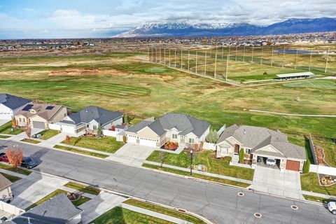 Tiny photo for 2444 N HOODED CRANE CIR #11, Clinton, UT 84015 (MLS # 2123642)