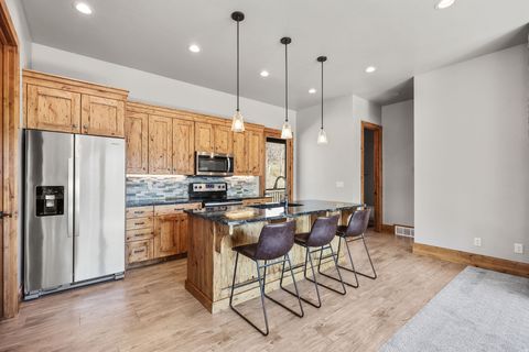 Tiny photo for 2252 E LAUREN LN, Liberty, UT 84310 (MLS # 2147889)