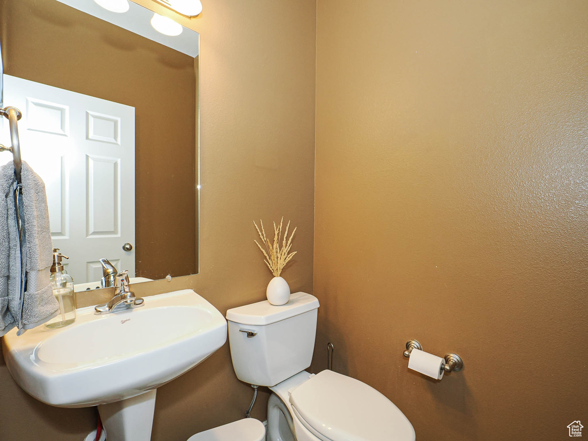 1584 W Wynview Ln #93, South Jordan, Utah image 7