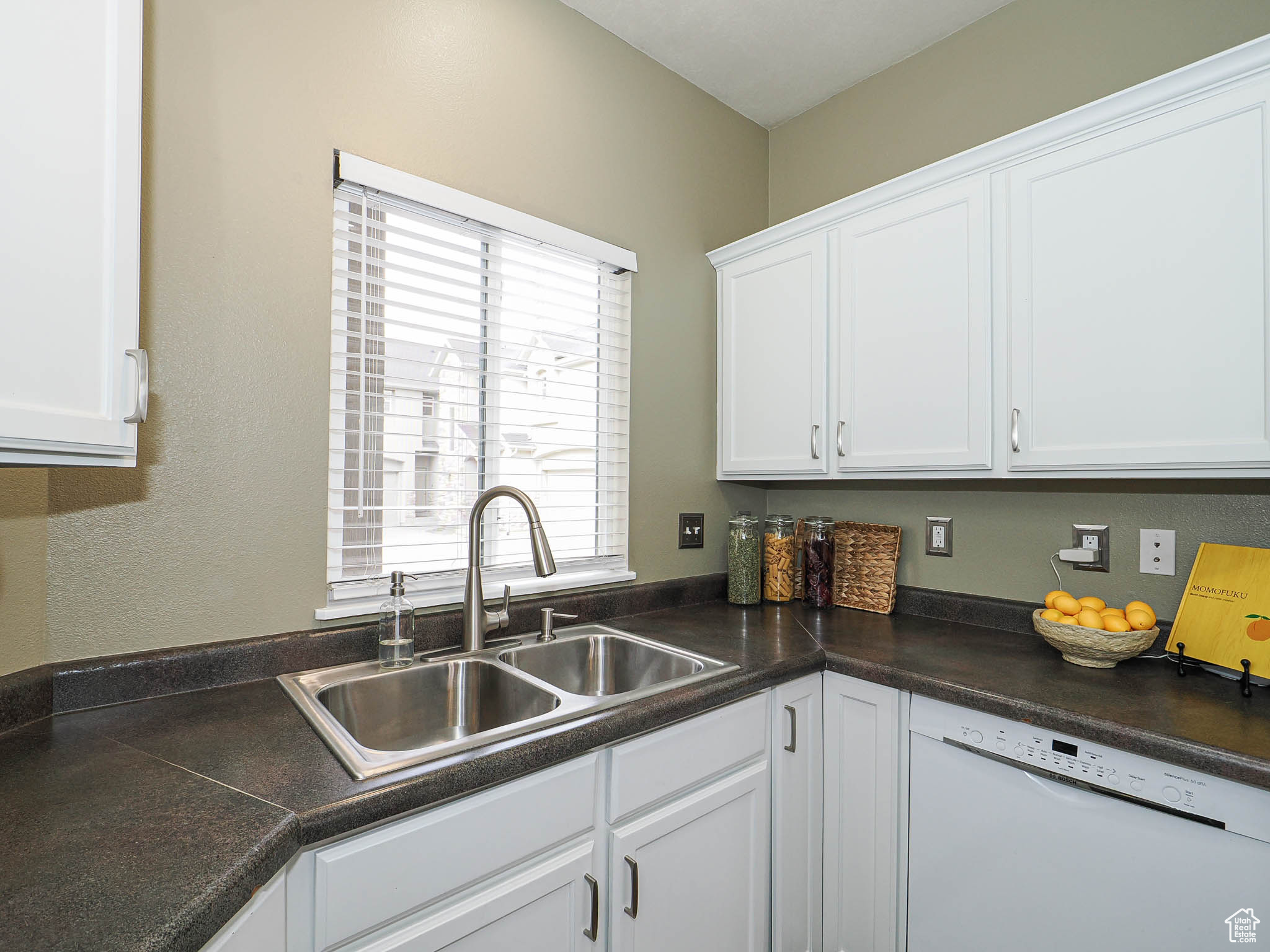 1584 W Wynview Ln #93, South Jordan, Utah image 16