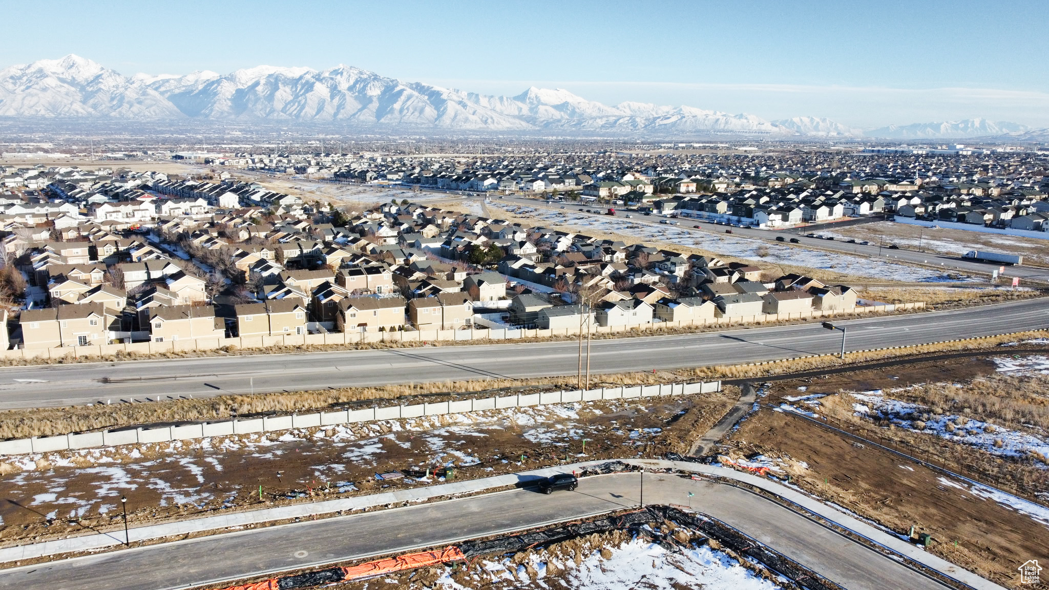 OQUIRRH WEST - Residential