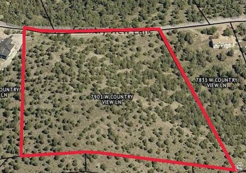 Photo of 7901 W COUNTRY LN, Herriman, UT 84096 (MLS # 1981274)