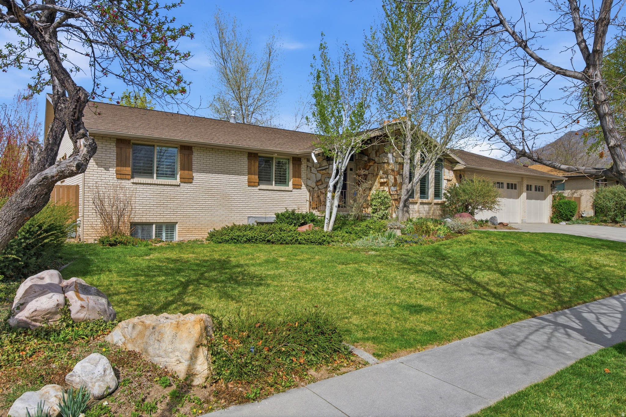 STEVEN ACRES - Residential