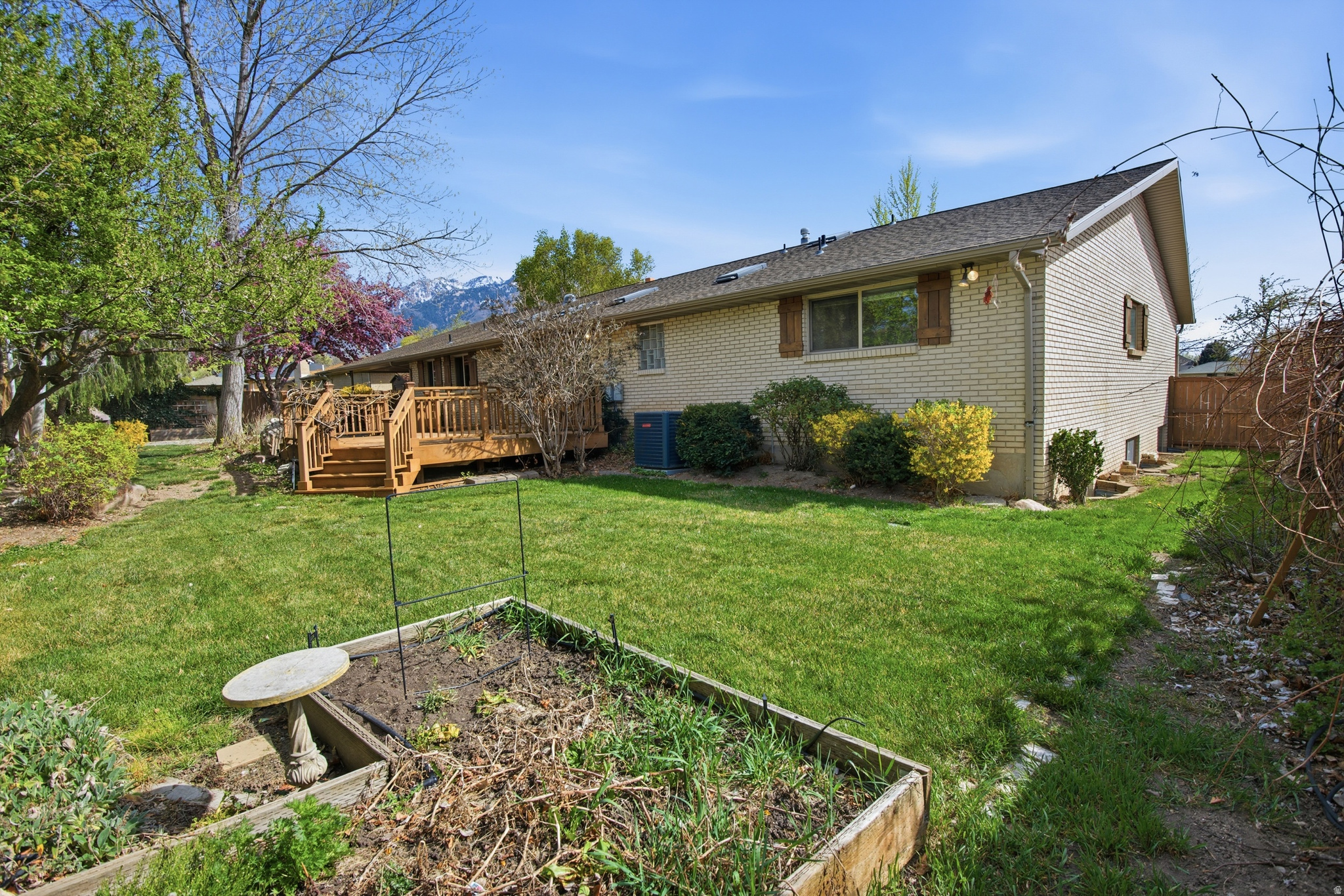 STEVEN ACRES - Residential