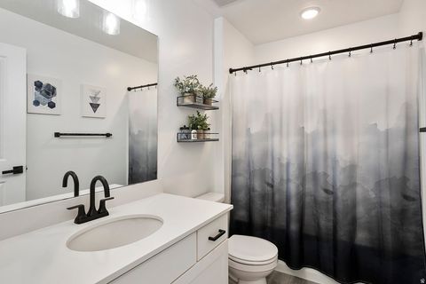 Tiny photo for 948 E HERCULES CT #179, Layton, UT 84040 (MLS # 2120892)