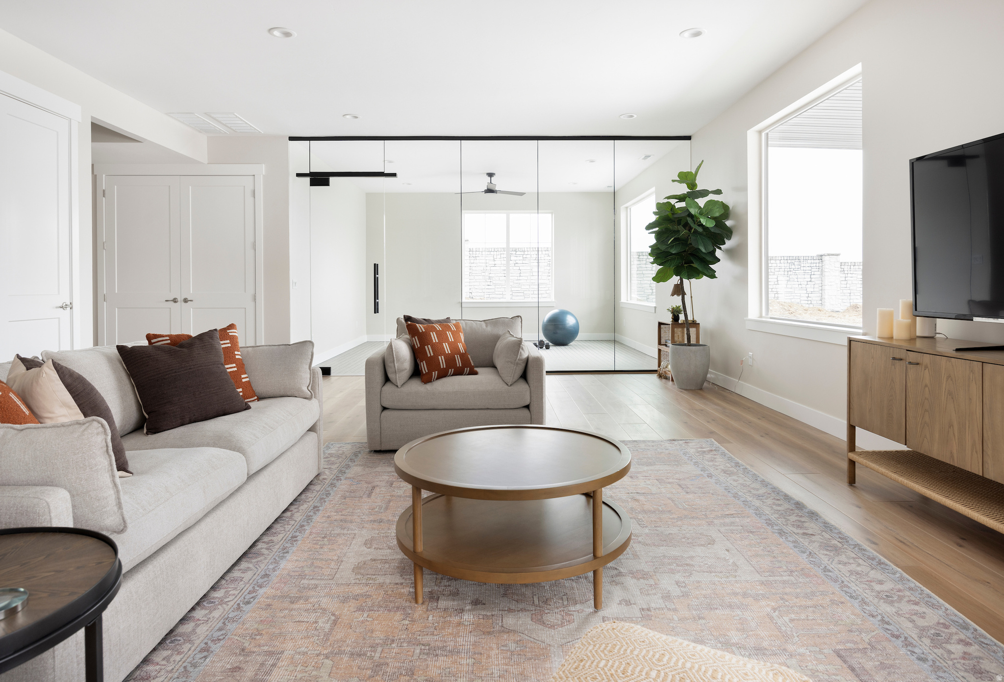 RIDGE VIEW ESTATES - Residential