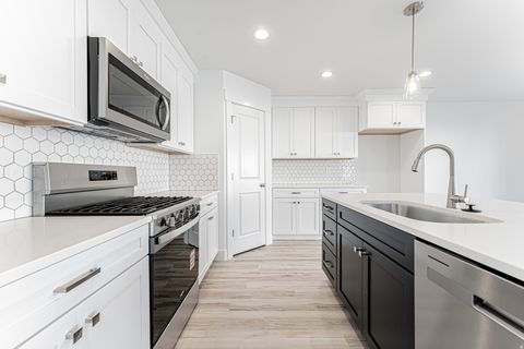 Tiny photo for 1506 W BOSEMAN WAY #625, Saratoga Springs, UT 84045 (MLS # 2106890)