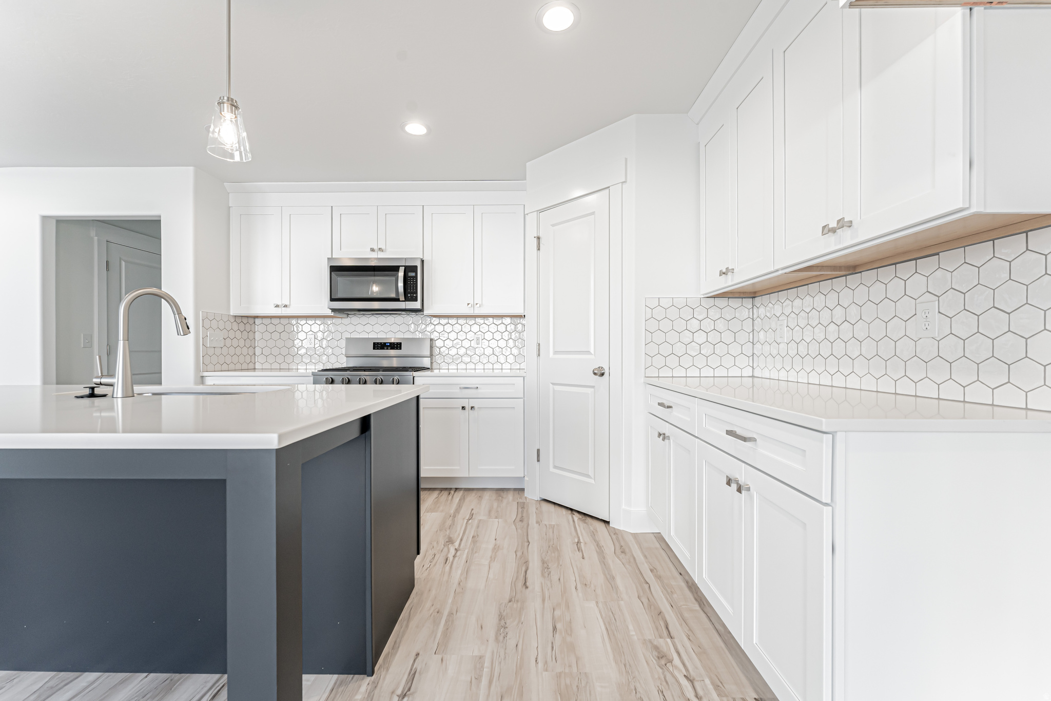 RIDGEHORNE - Residential