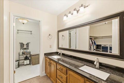 Tiny photo for 1334 RIDGEWOOD LN, Bountiful, UT 84010 (MLS # 2186702)