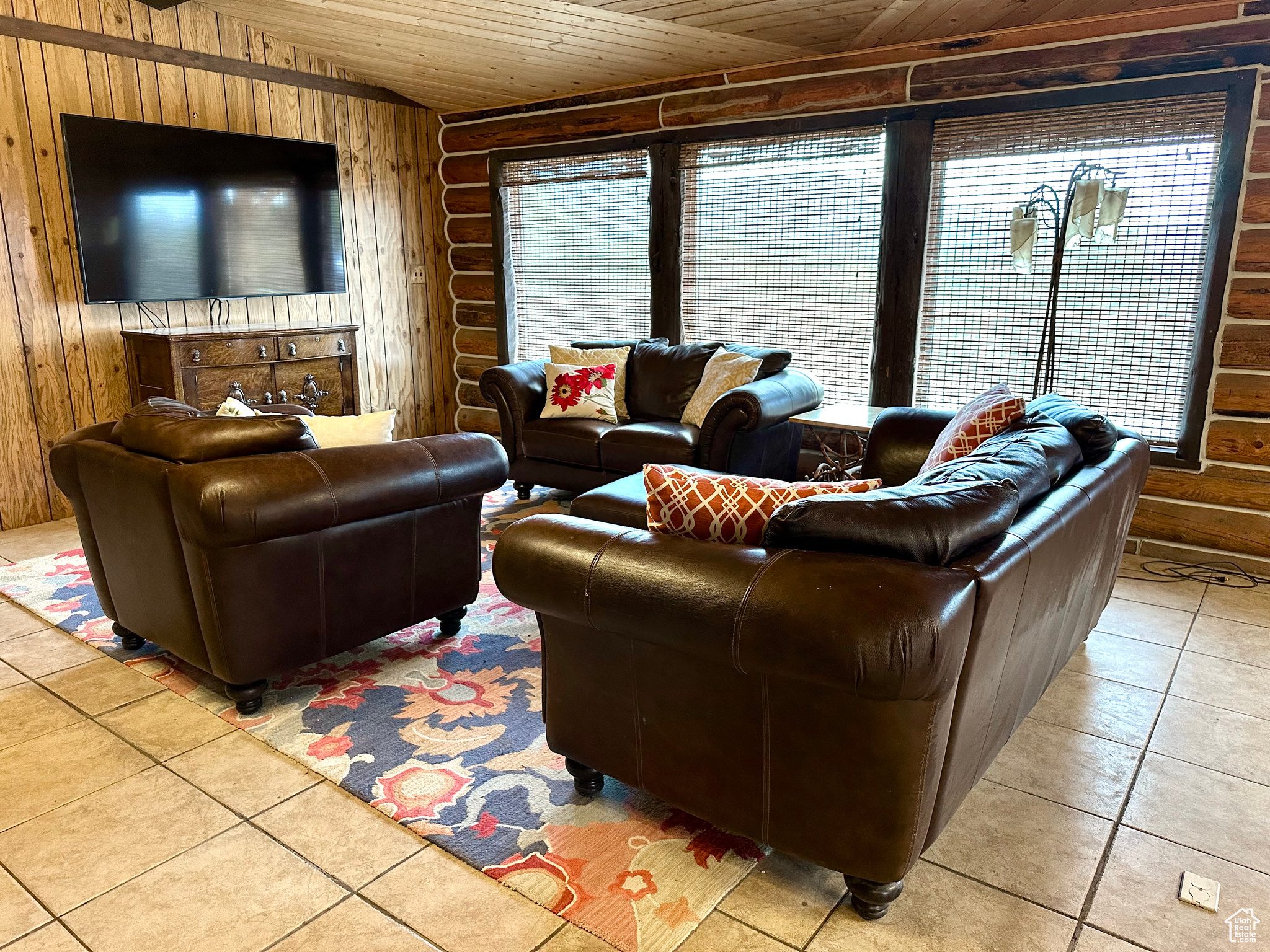 HIDEAWAY VALLEY SUBD - Residential
