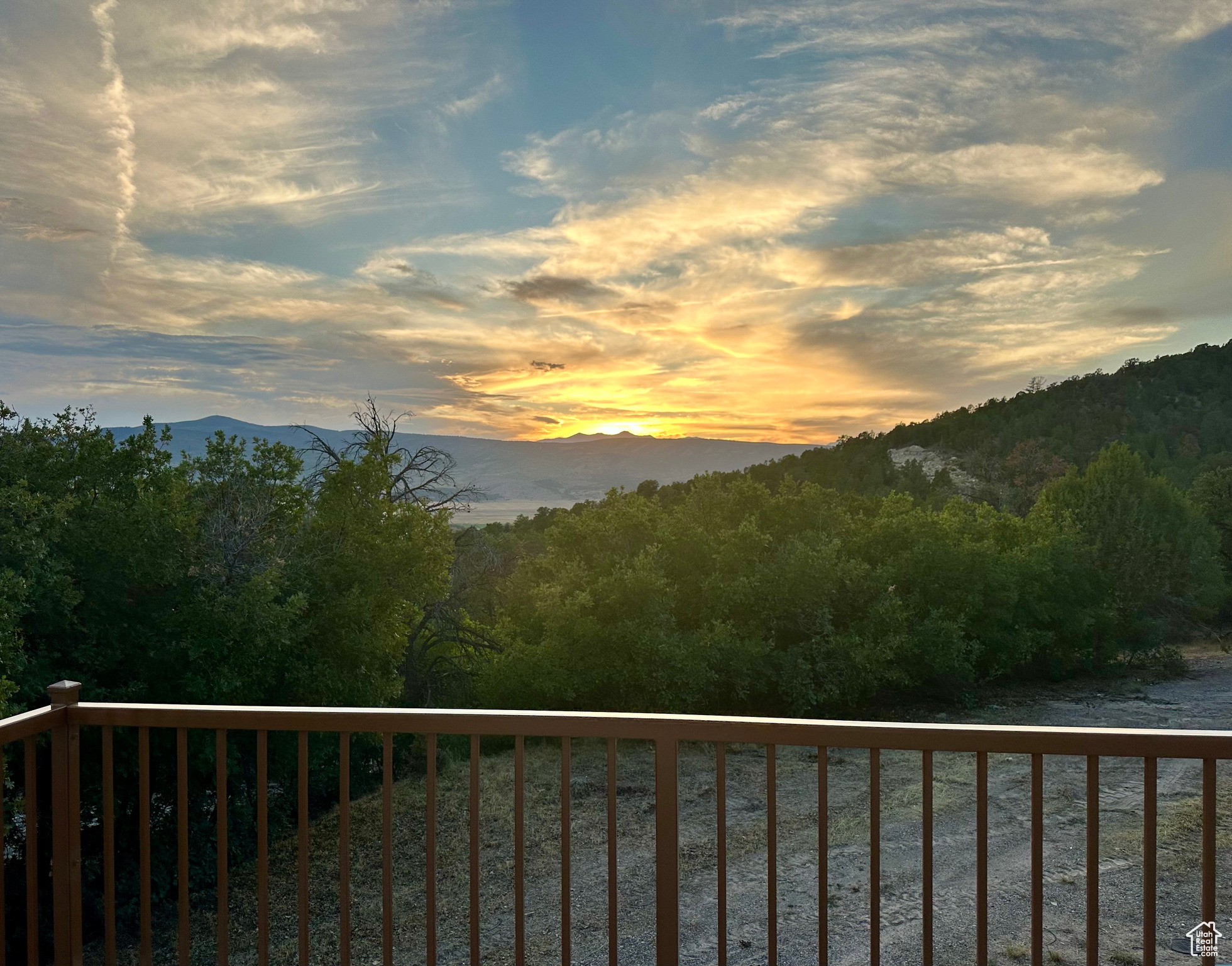 HIDEAWAY VALLEY SUBD - Residential