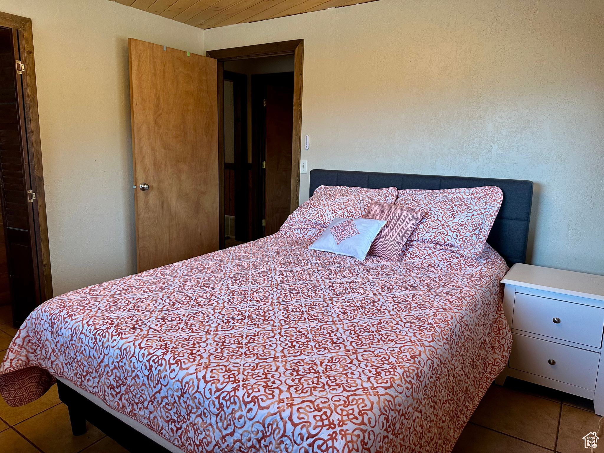 HIDEAWAY VALLEY SUBD - Residential
