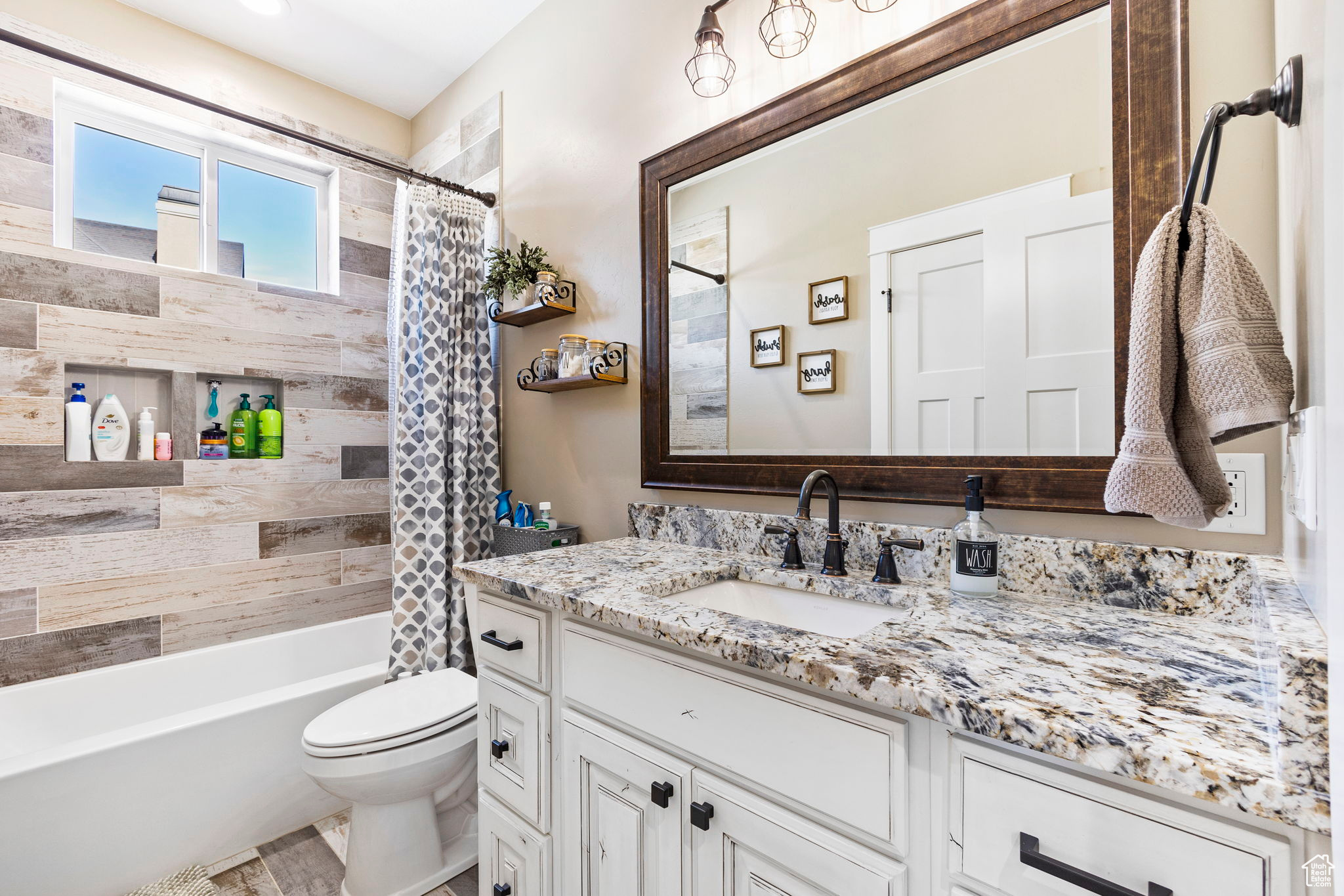 1125 S 400, Salem, Utah image 21