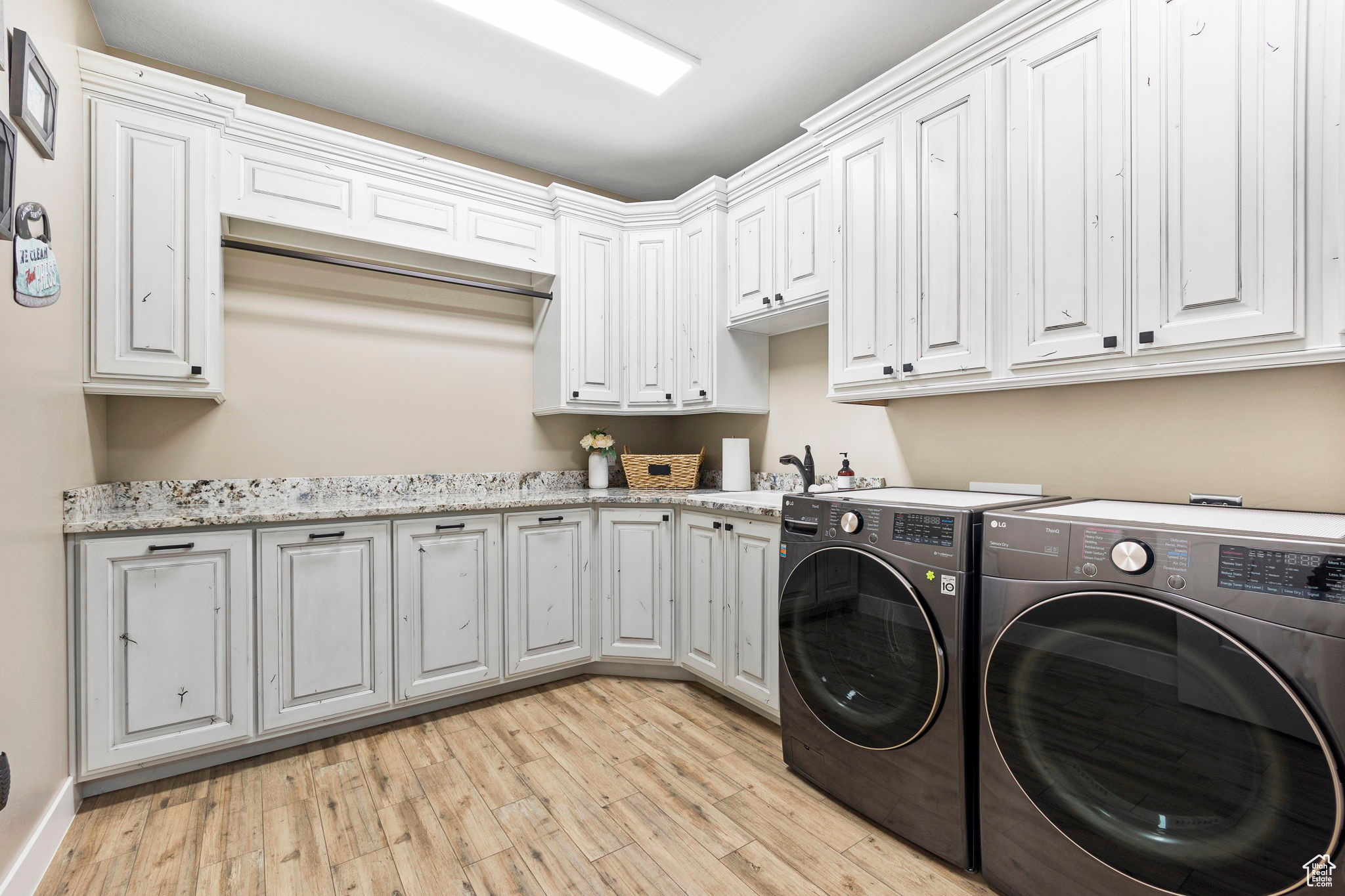 1125 S 400, Salem, Utah image 12