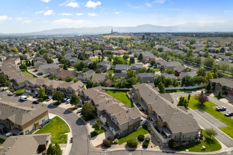 Tiny photo for 10448 S SAGE VISTA WAY W, South Jordan, UT 84009 (MLS # 2108787)