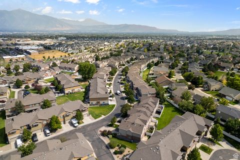 Tiny photo for 10448 S SAGE VISTA WAY W, South Jordan, UT 84009 (MLS # 2108787)