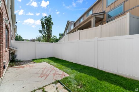 Tiny photo for 10448 S SAGE VISTA WAY W, South Jordan, UT 84009 (MLS # 2108787)