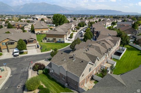Tiny photo for 10448 S SAGE VISTA WAY W, South Jordan, UT 84009 (MLS # 2108787)