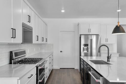 Tiny photo for 4425 N BRAIKEN RIDGE DR #1130, Lehi, UT 84048 (MLS # 2124828)