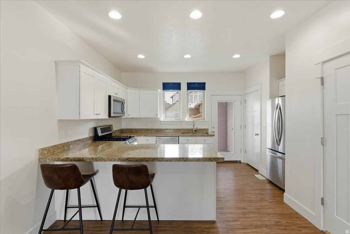 MEADOWS @ RIVER BEND - Residential