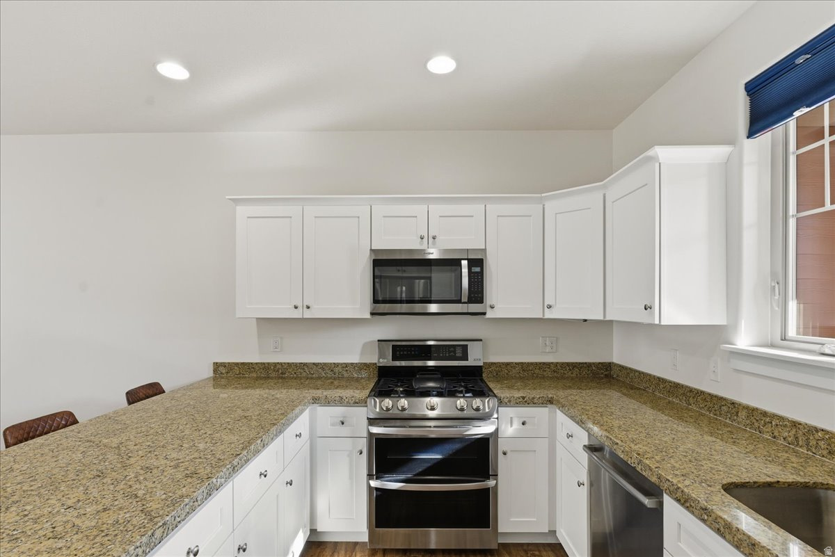 MEADOWS @ RIVER BEND - Residential