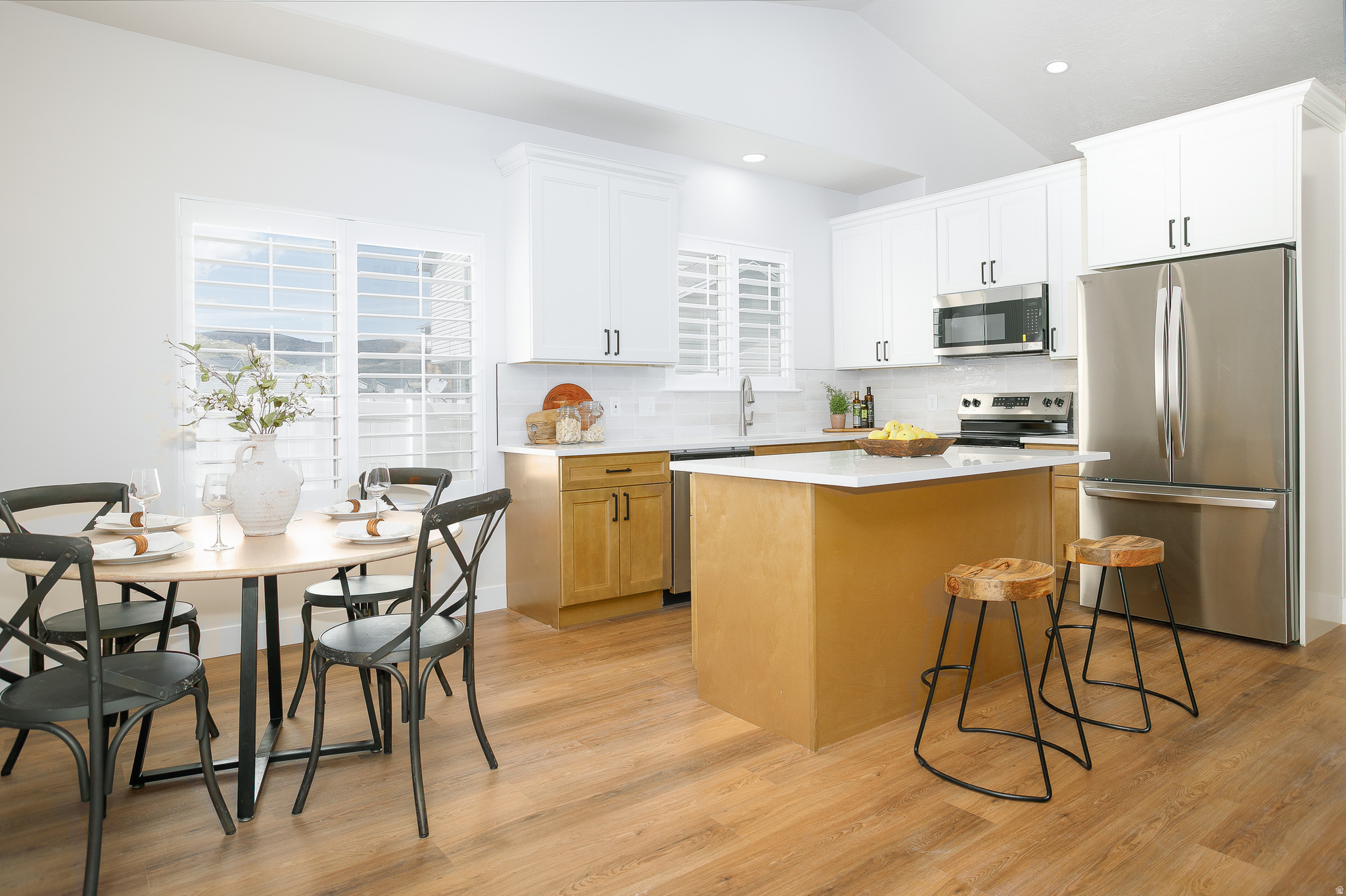 COTTAGES - Residential