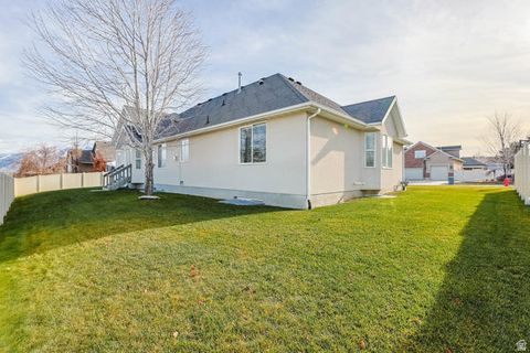 Tiny photo for 3352 W 10235 S, South Jordan, UT 84095 (MLS # 2126491)